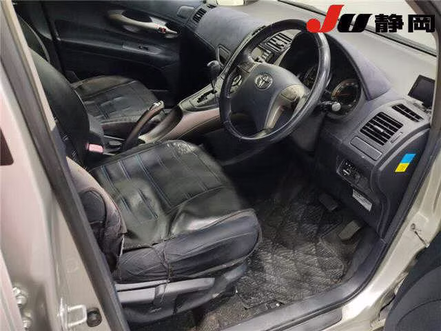 TOYOTA BLADE