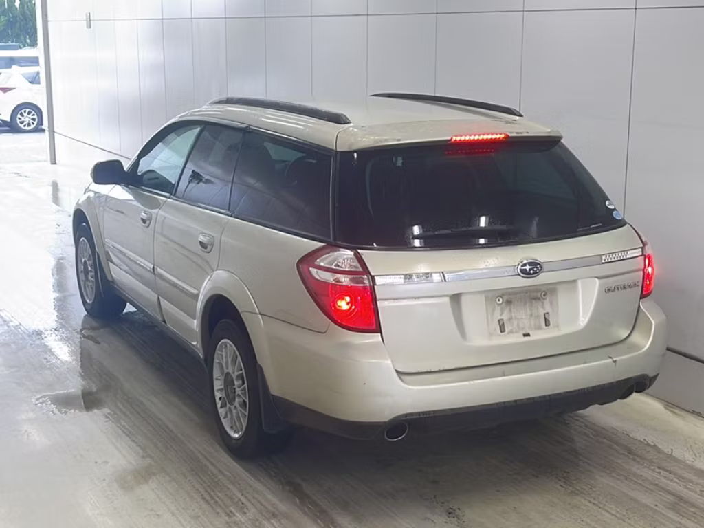 SUBARU OUTBACK
