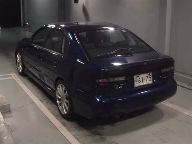 SUBARU LEGACY B4
