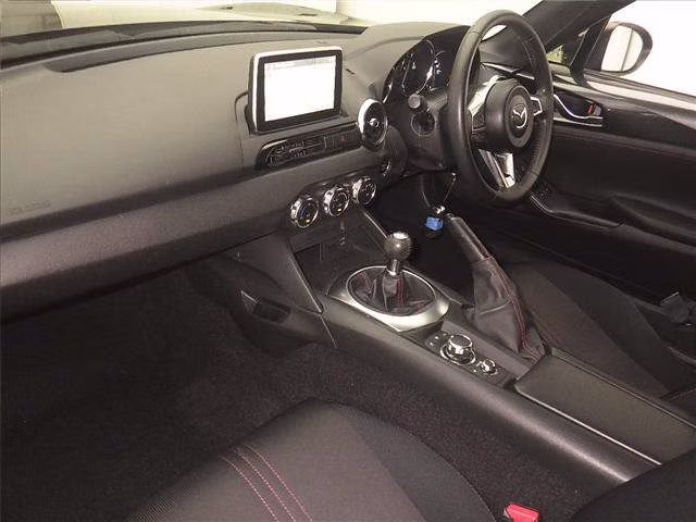 MAZDA MX-5