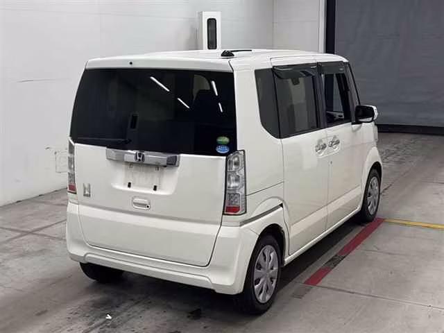 HONDA N-BOX