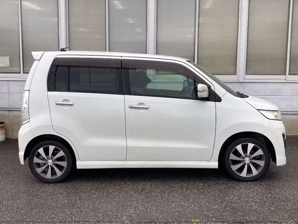 MAZDA AZ-WAGON