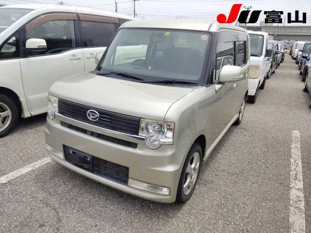 DAIHATSU MOVE CONTE