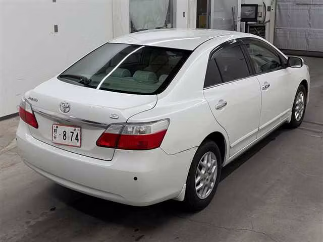 TOYOTA PREMIO