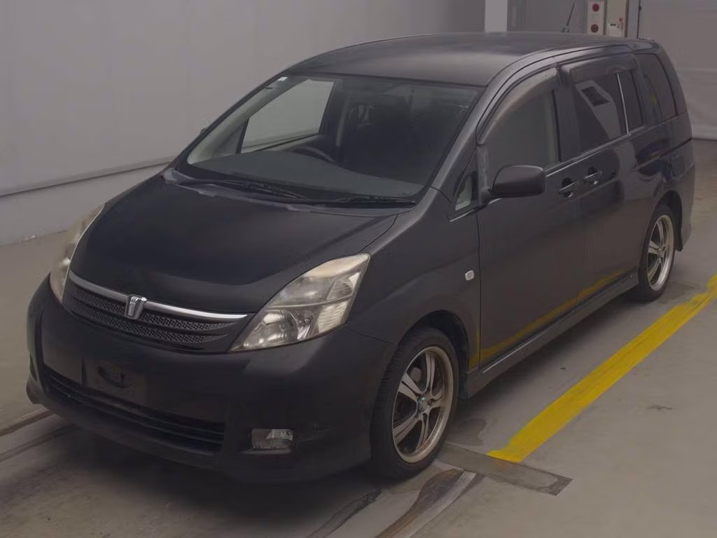 TOYOTA ISIS