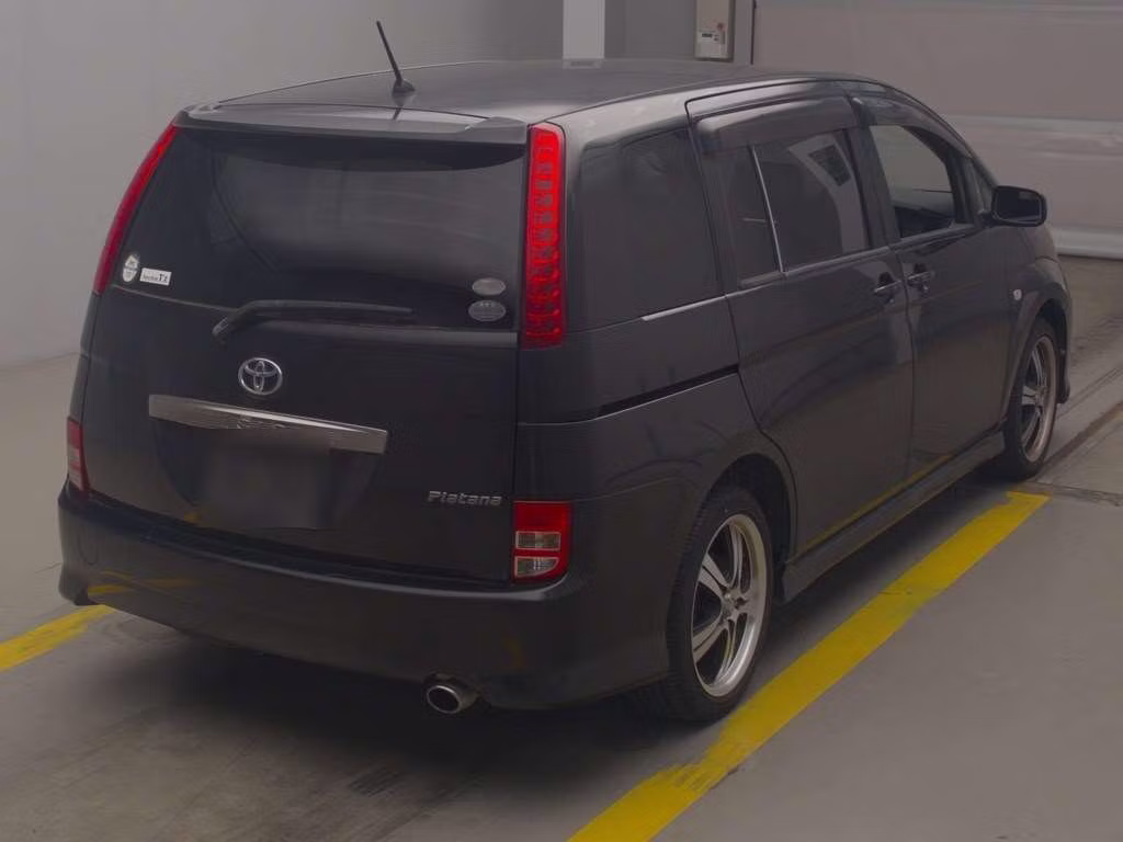 TOYOTA ISIS