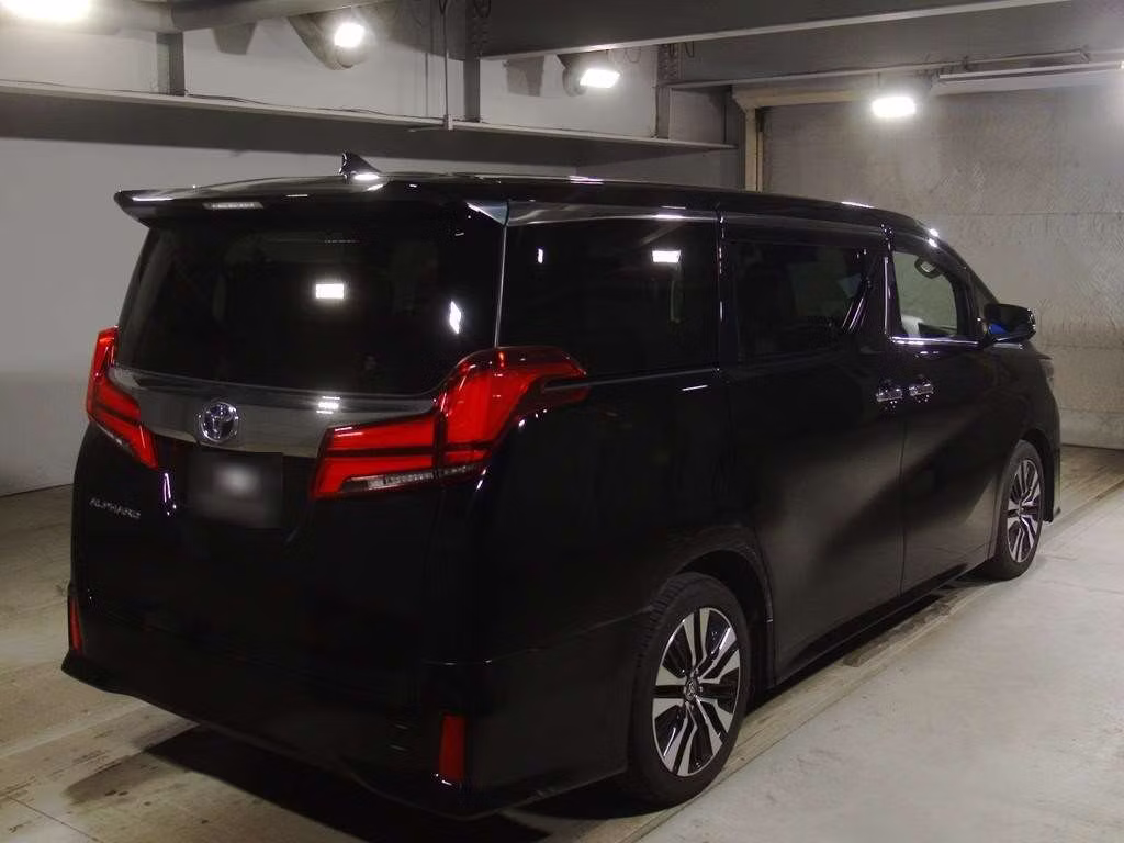 TOYOTA ALPHARD