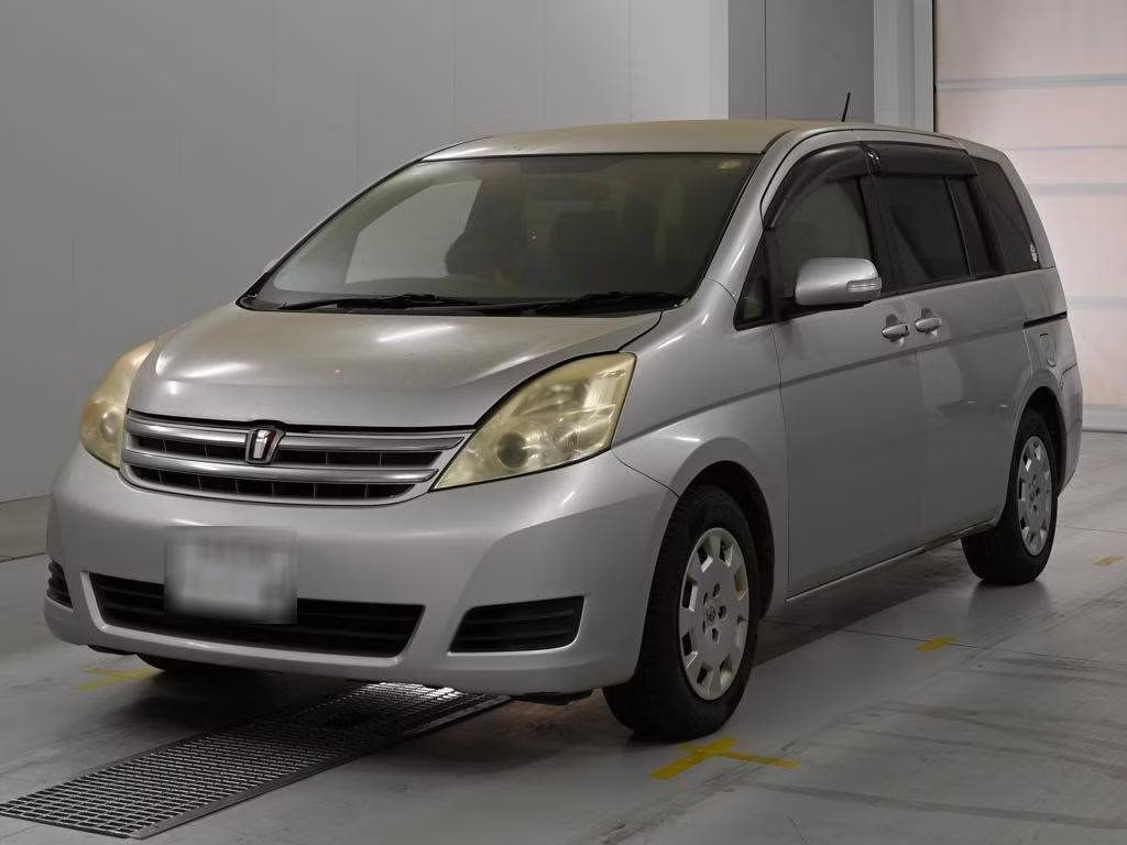 TOYOTA ISIS