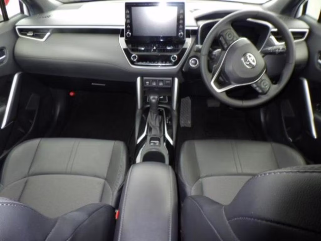 TOYOTA COROLLA CROSS