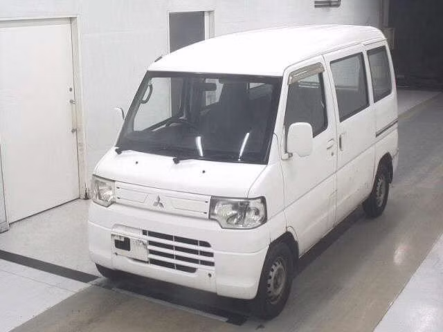 MITSUBISHI MINICAB