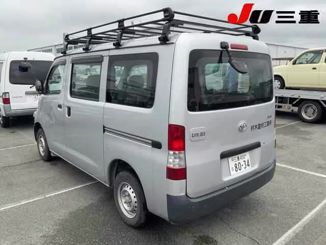 TOYOTA LITE ACE