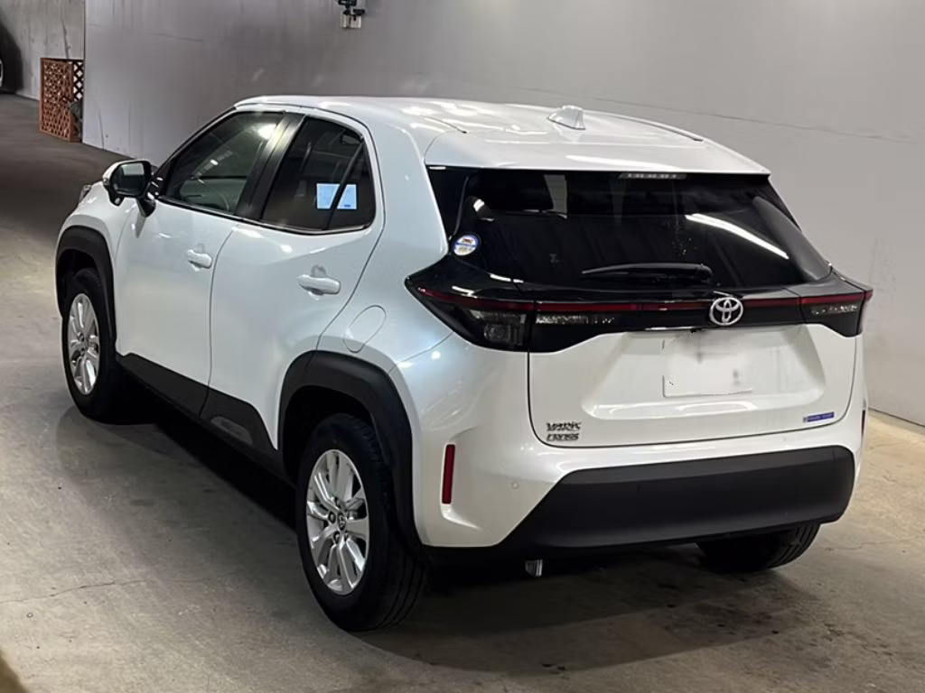 TOYOTA YARIS CROSS