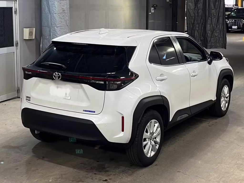 TOYOTA YARIS CROSS
