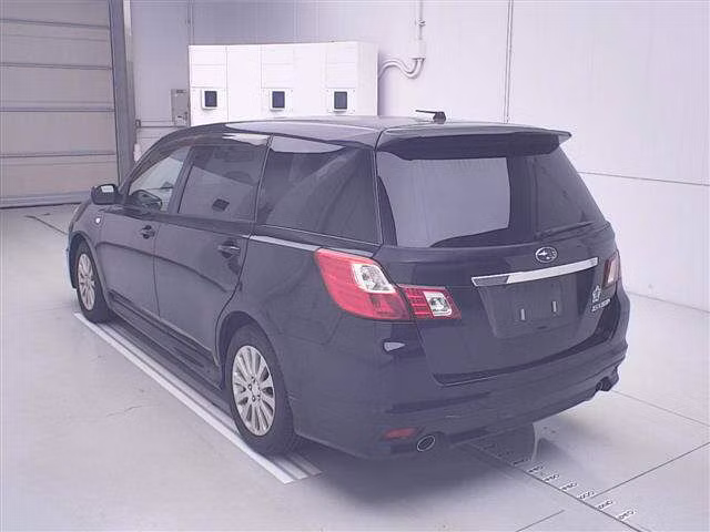 SUBARU EXIGA