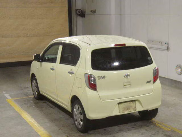 TOYOTA PIXIS EPOCH