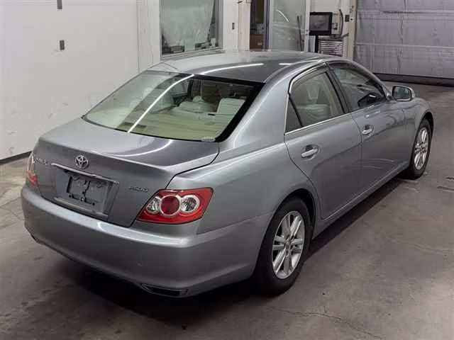 TOYOTA MARK X
