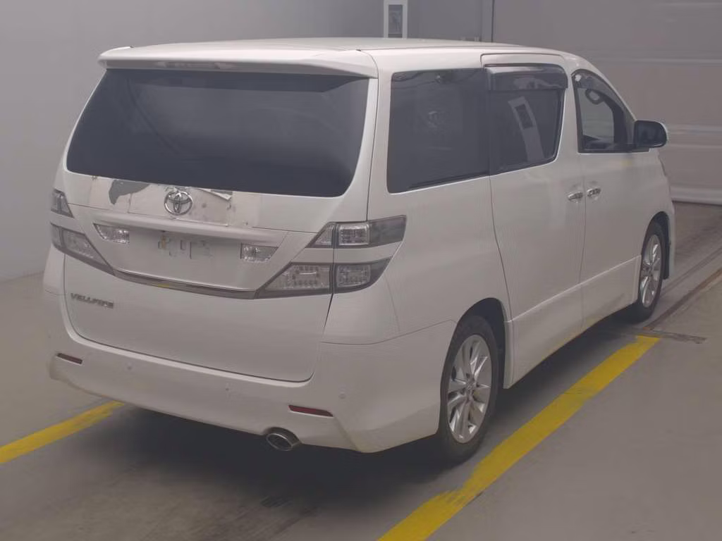 TOYOTA VELLFIRE