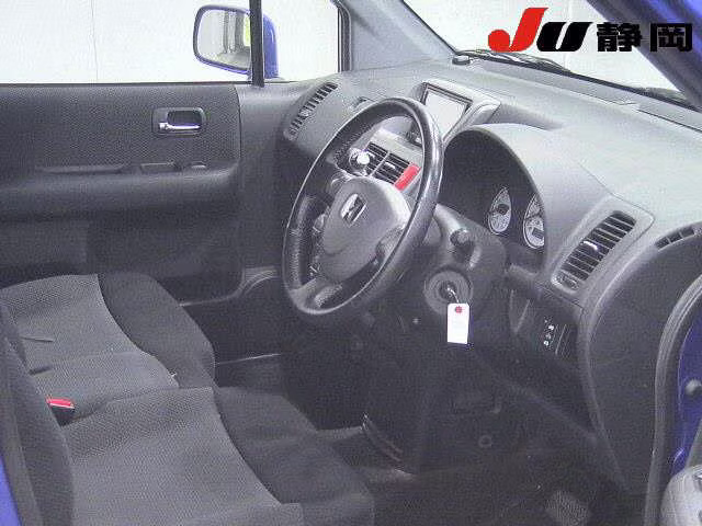 HONDA MOBILIO SPIKE