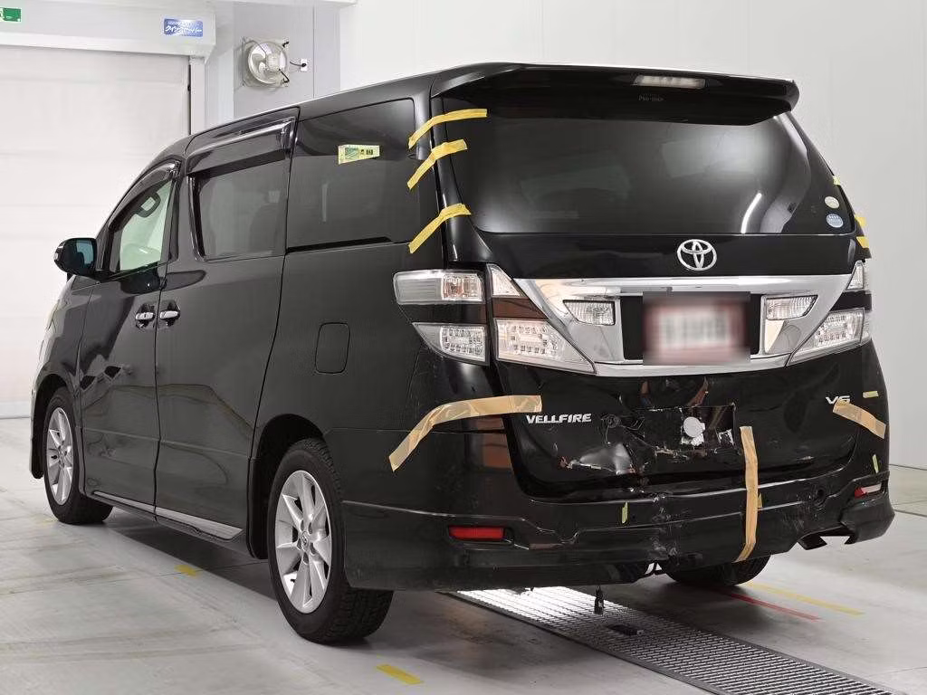 TOYOTA VELLFIRE