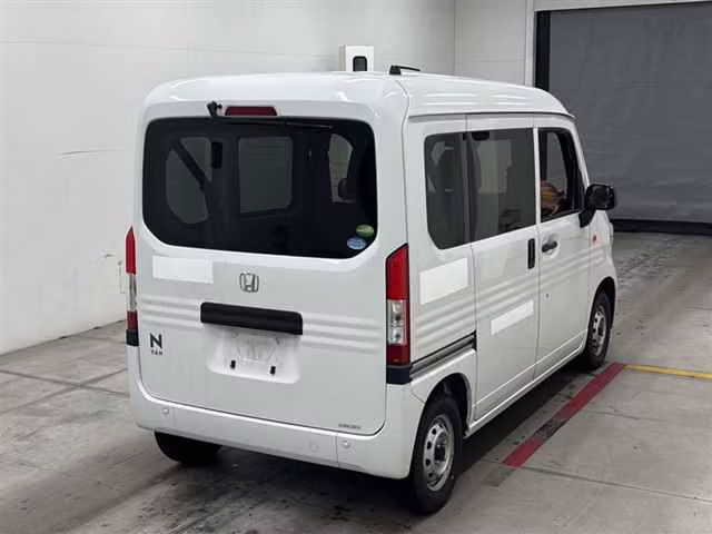HONDA N-VAN