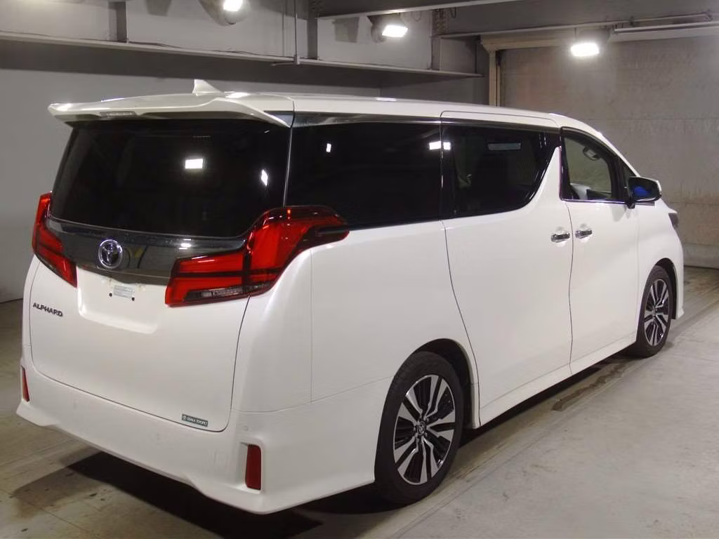 TOYOTA ALPHARD