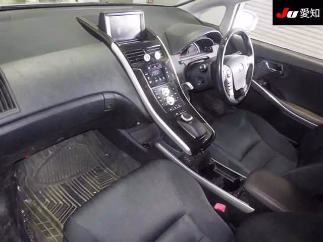 TOYOTA SAI