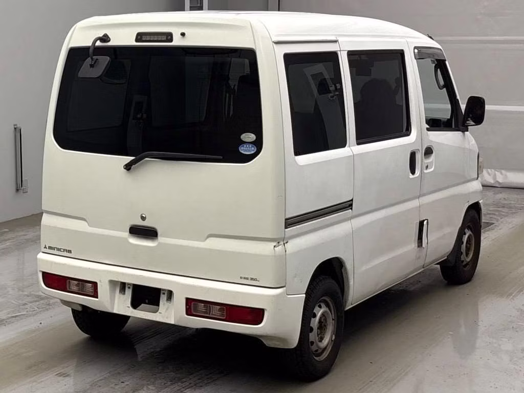 MITSUBISHI MINICAB