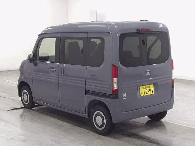 HONDA N-VAN