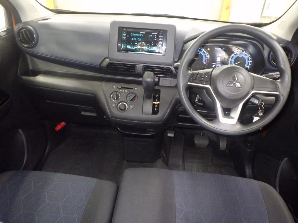 MITSUBISHI EK X