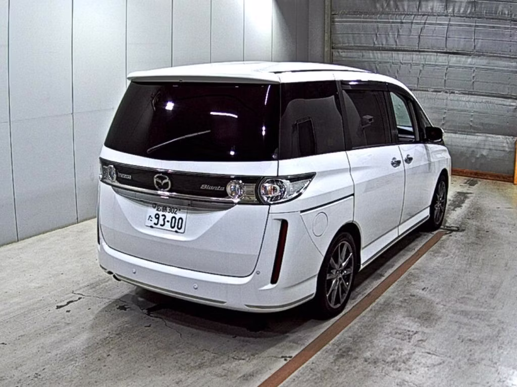 MAZDA BIANTE