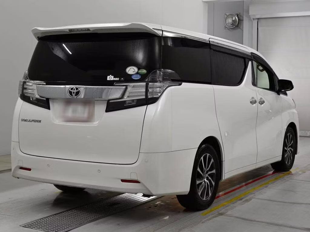 TOYOTA VELLFIRE