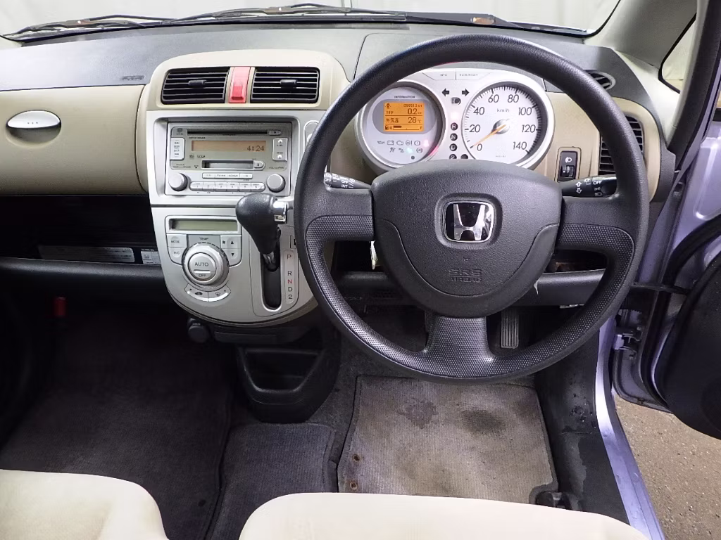 HONDA LIFE