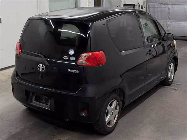 TOYOTA PORTE