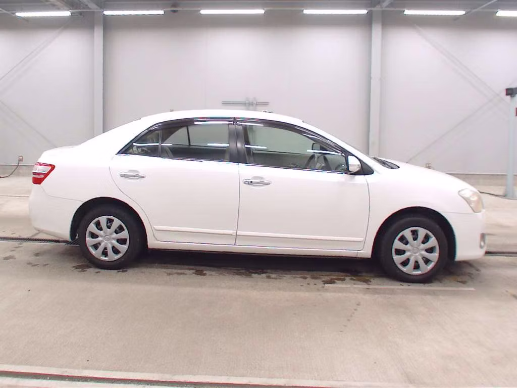 TOYOTA PREMIO