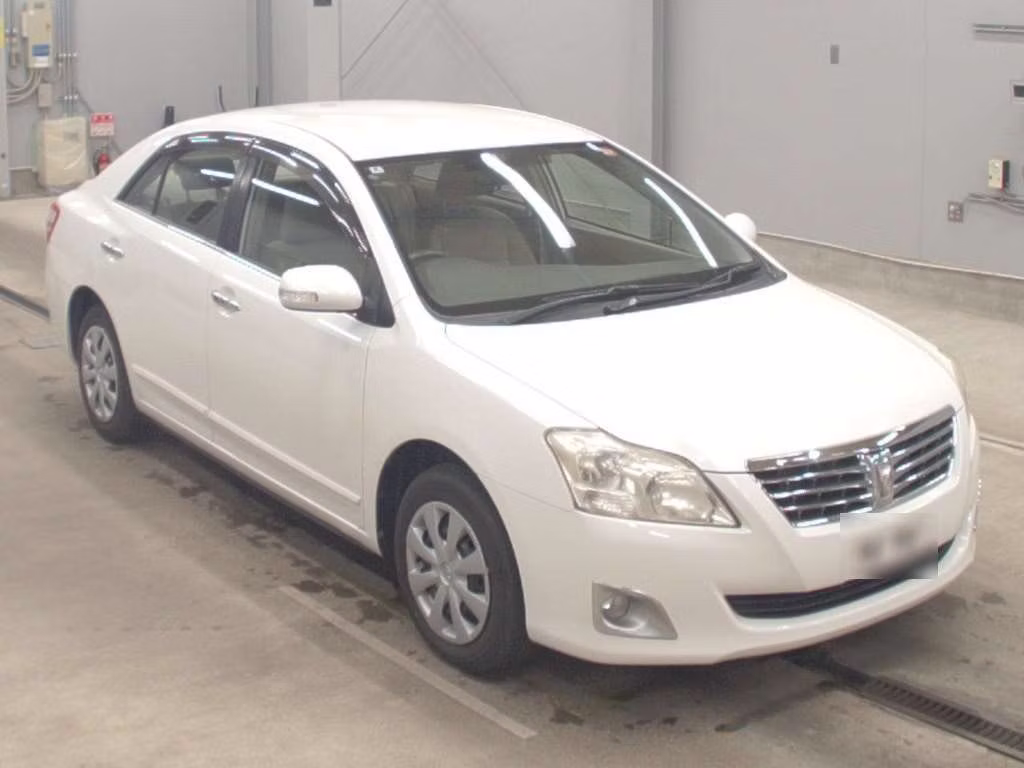 TOYOTA PREMIO