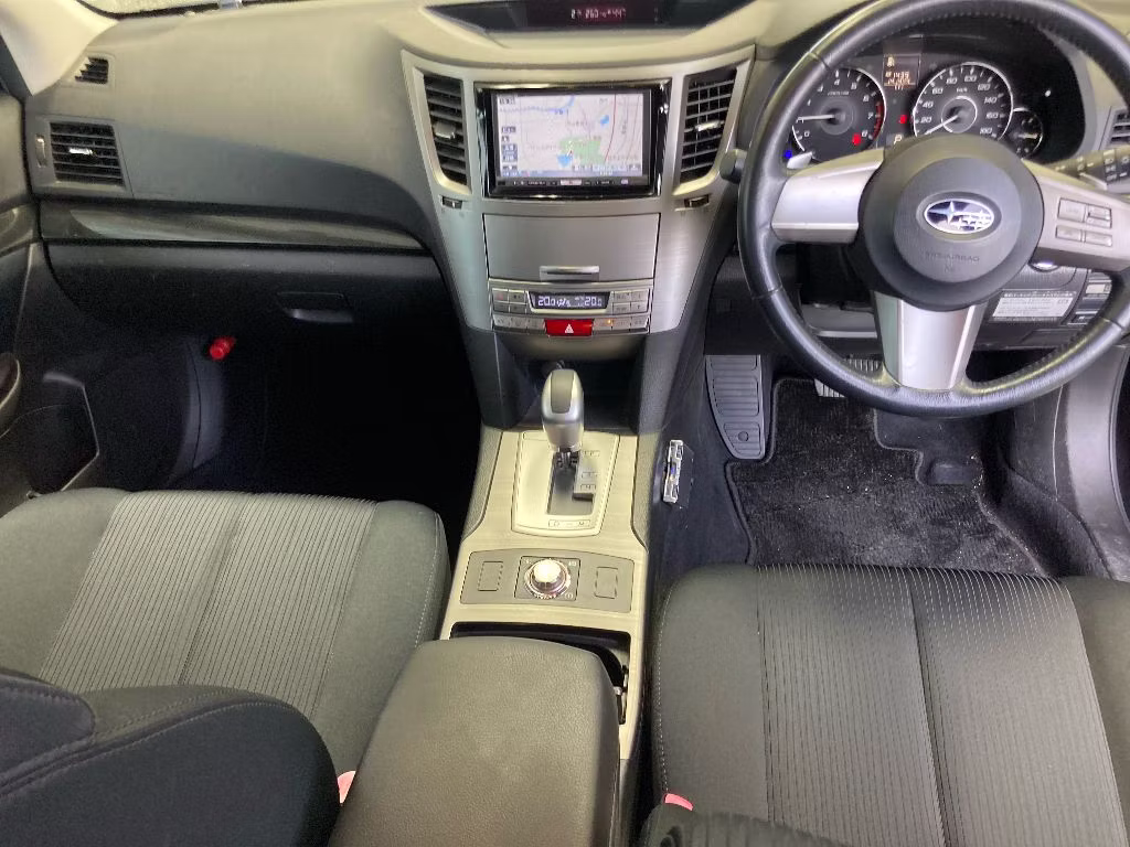 SUBARU LEGACY
