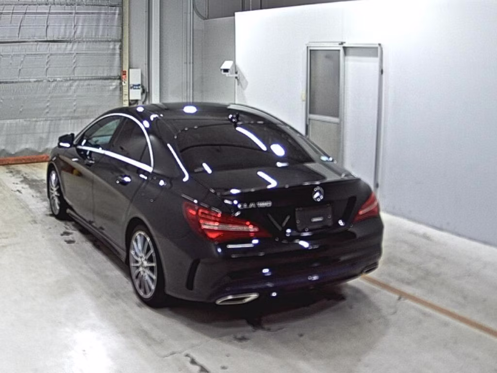 MERCEDES-BENZ CLA-CLASS