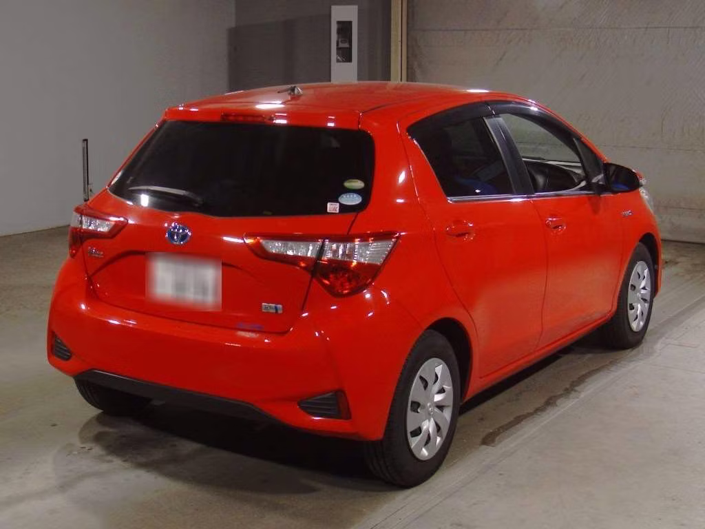 TOYOTA VITZ
