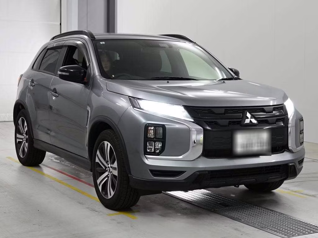 MITSUBISHI RVR