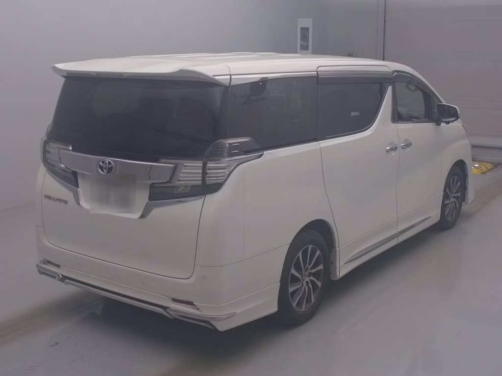 TOYOTA VELLFIRE