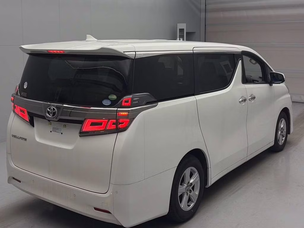 TOYOTA VELLFIRE