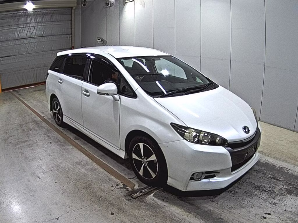 TOYOTA WISH