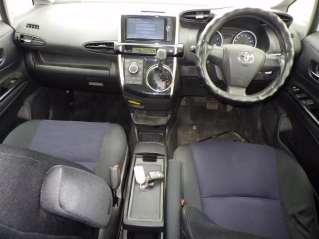 TOYOTA WISH