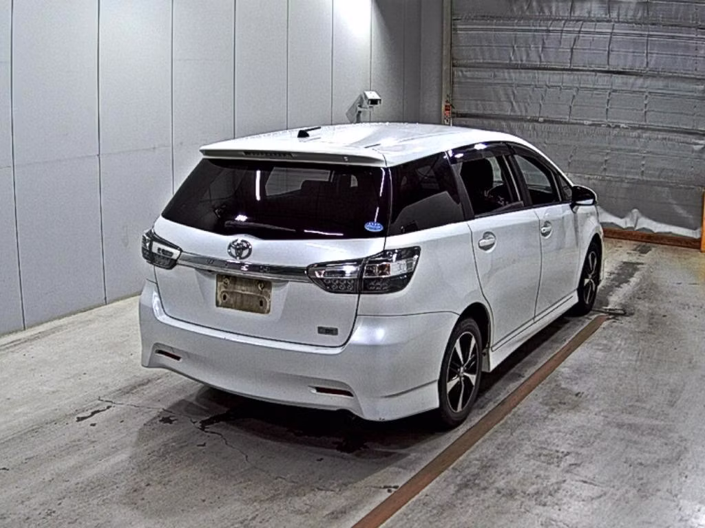 TOYOTA WISH