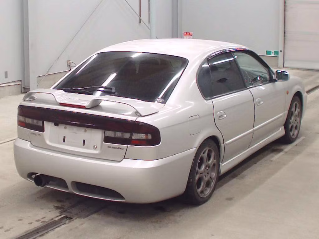 SUBARU LEGACY B4