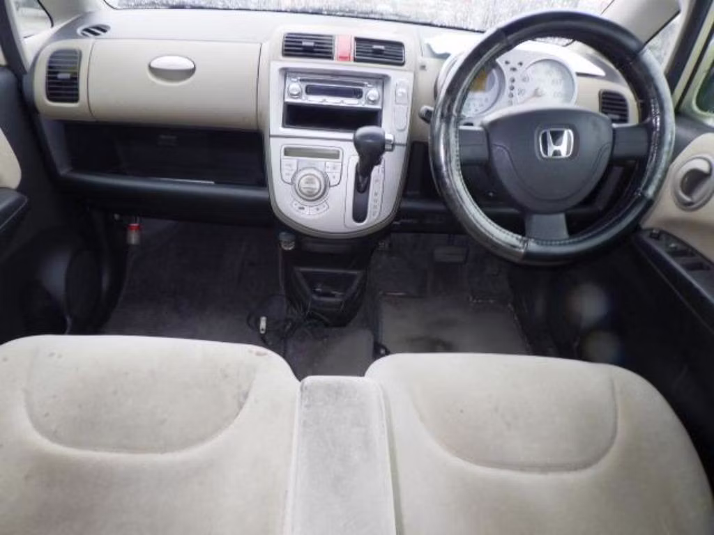 HONDA LIFE