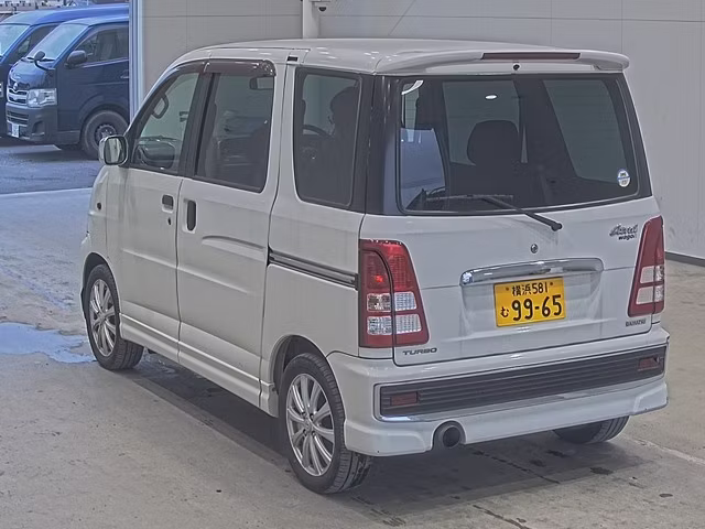 DAIHATSU ATRAI