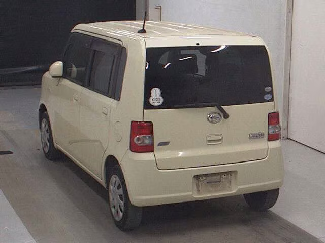 DAIHATSU MOVE CONTE