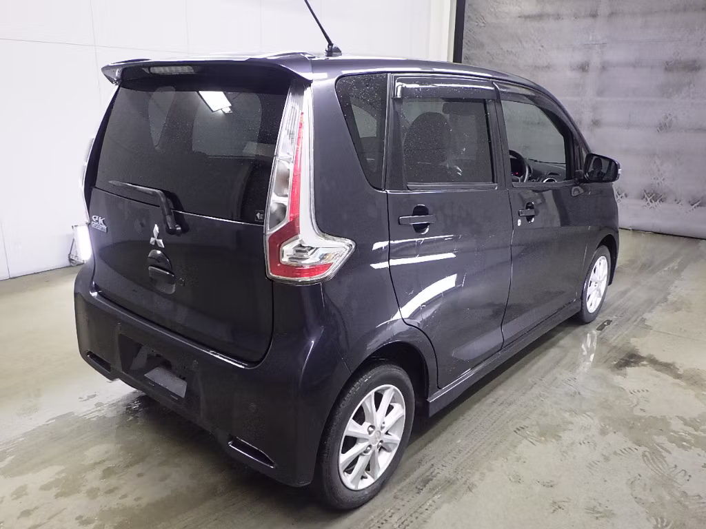 MITSUBISHI EK CUSTOM