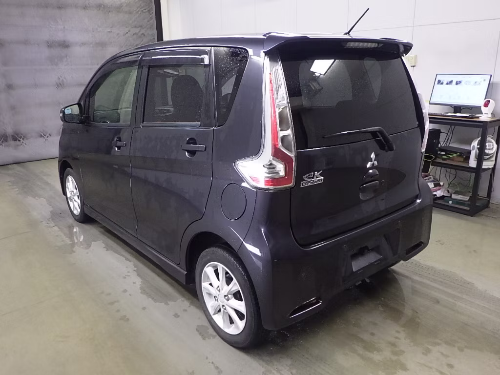 MITSUBISHI EK CUSTOM